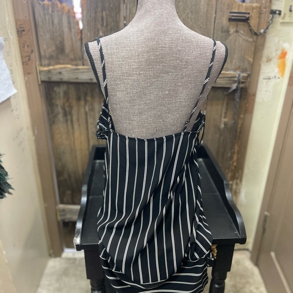 Forever 21 tank top - Picture 3 of 3